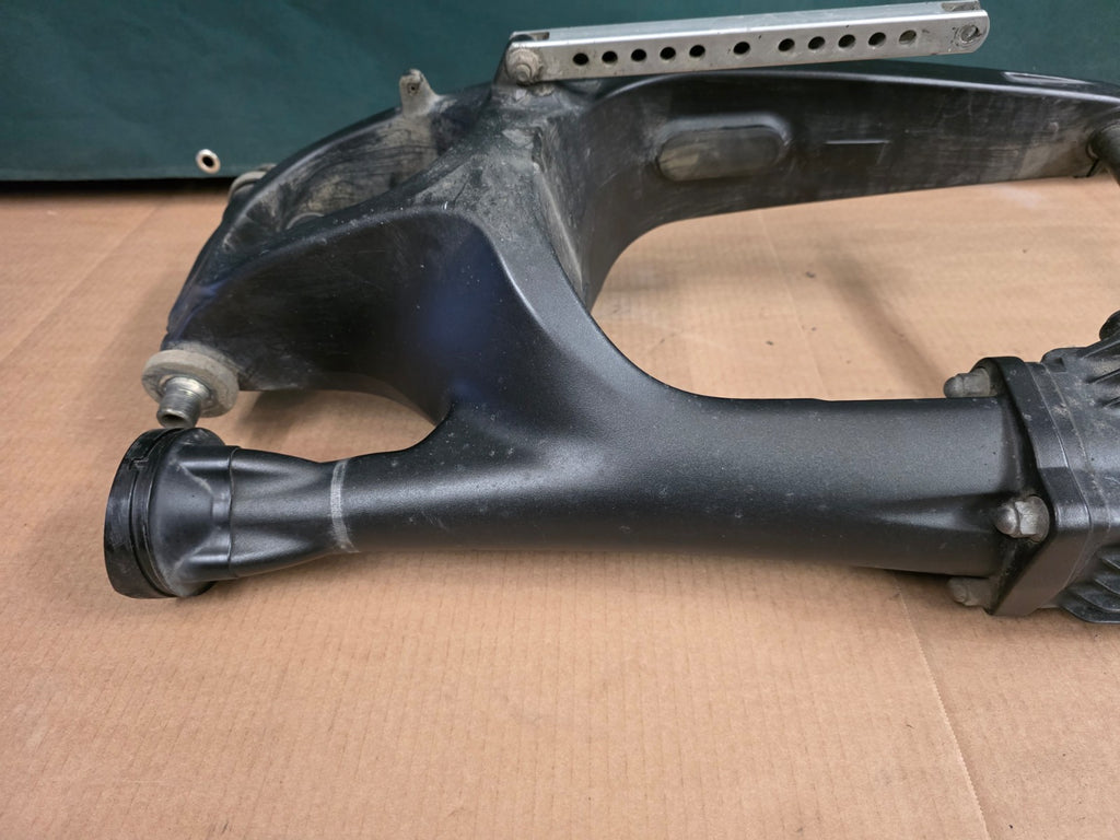 2011 Yamaha Super Tenere XT 1200 Z Complete Rear Swing Arm + Final Drive + Shaft