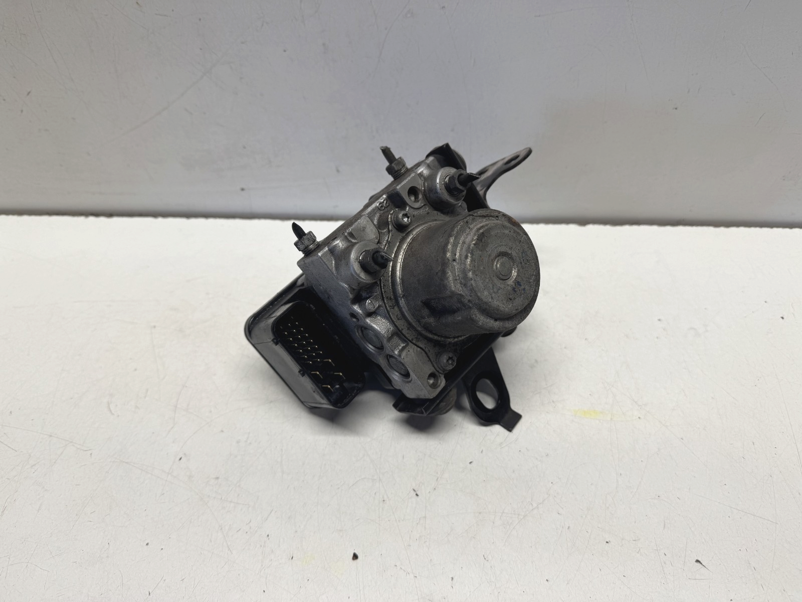 2012 Triumph Tiger 1050 ABS Pump Module