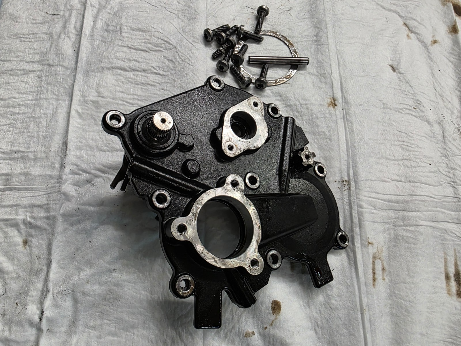 BMW K1600 GT 2012 OEM Gearbox Selector Shaft & Transmission Cover