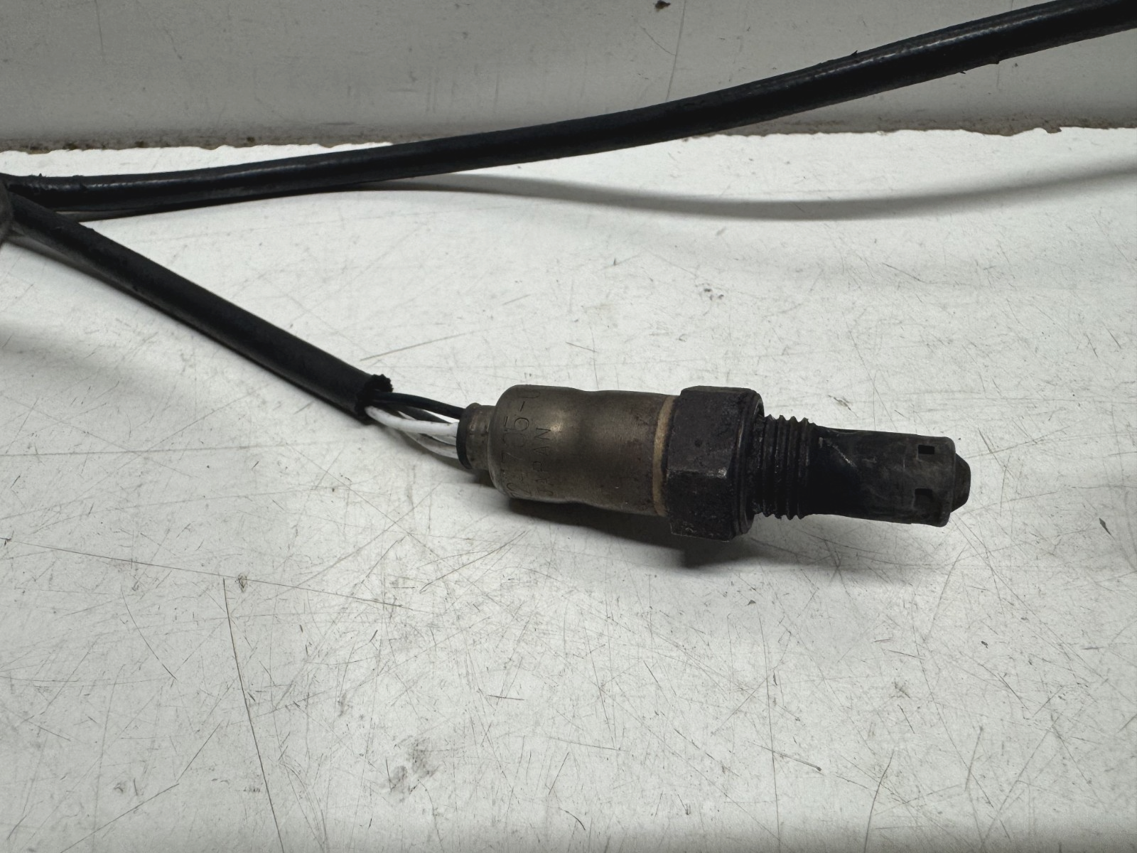 BMW K1600 GT 2012 OEM Lambda O2 Sensor x2