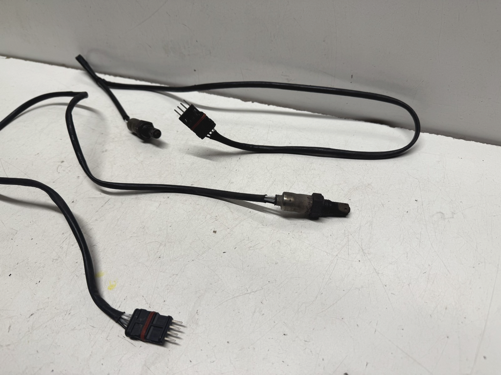 BMW K1600 GT 2012 OEM Lambda O2 Sensor x2