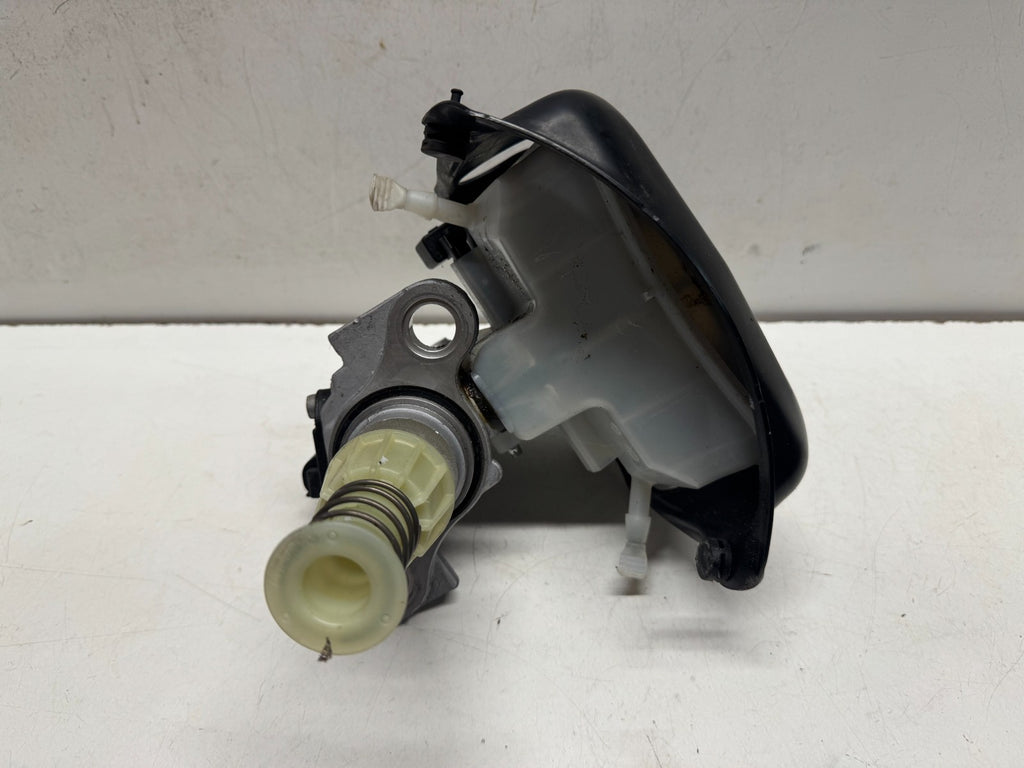 AUDI A4 S4 B9/8W Brake Servo