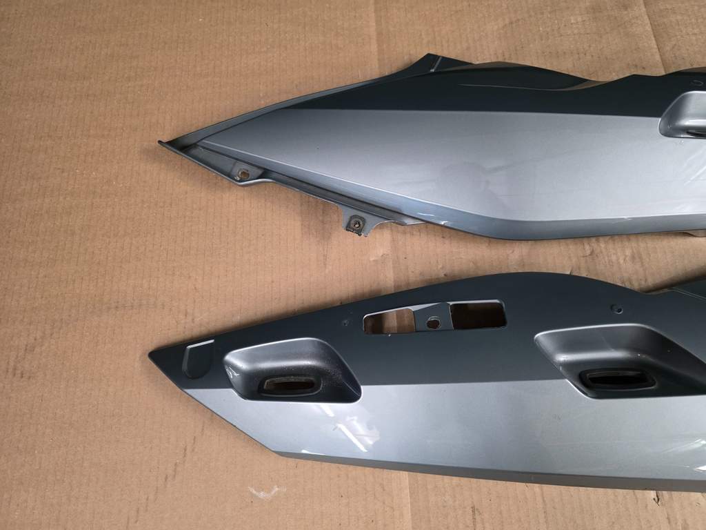 BMW R1200 RT 2005 - 2009 Rear Seat Fairing Panels Silver (1225)