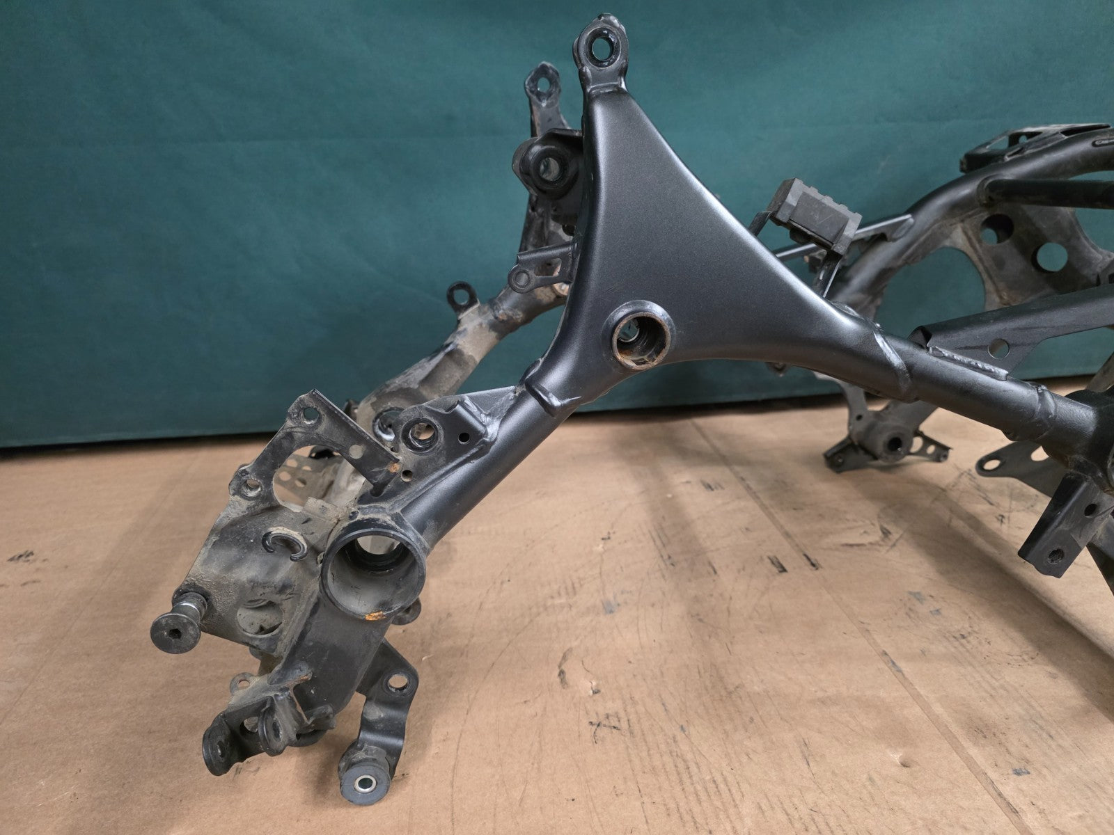 2011 Yamaha Super Tenere XT 1200 Z Main Frame Chassis + V5