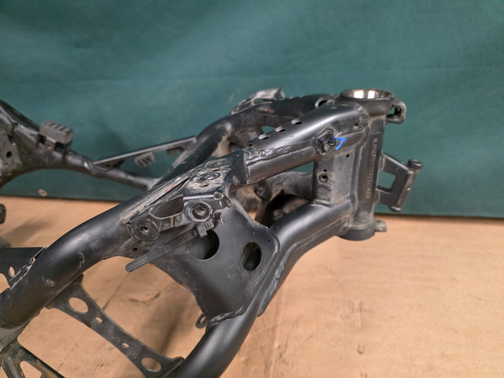2011 Yamaha Super Tenere XT 1200 Z Main Frame Chassis + V5