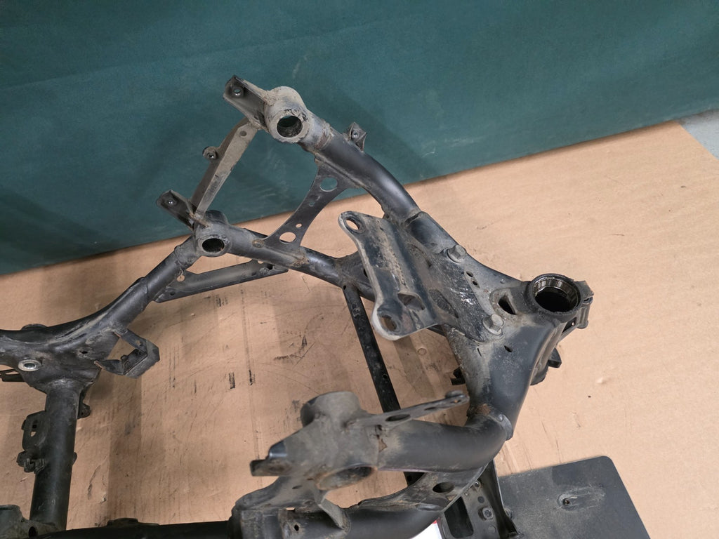 2011 Yamaha Super Tenere XT 1200 Z Main Frame Chassis + V5