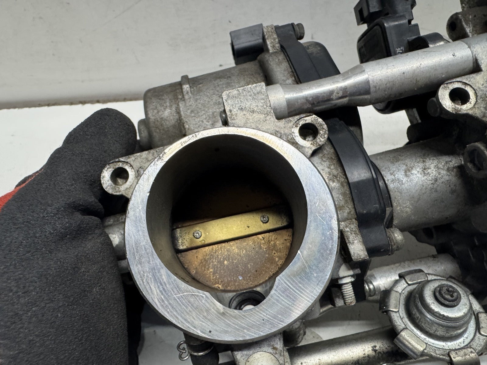 2011 Yamaha Super Tenere XT 1200 Z Throttle Bodies