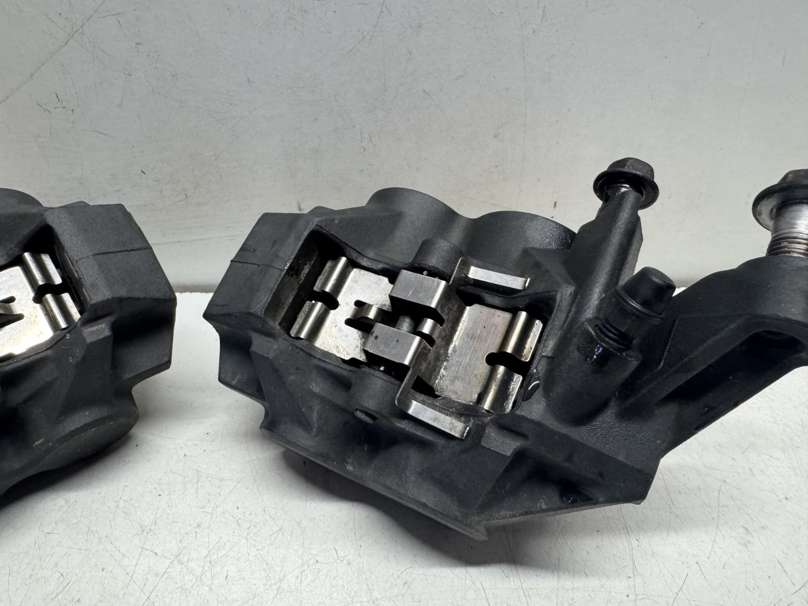 2011 Yamaha Super Tenere XT 1200 Z Front Brake Calipers