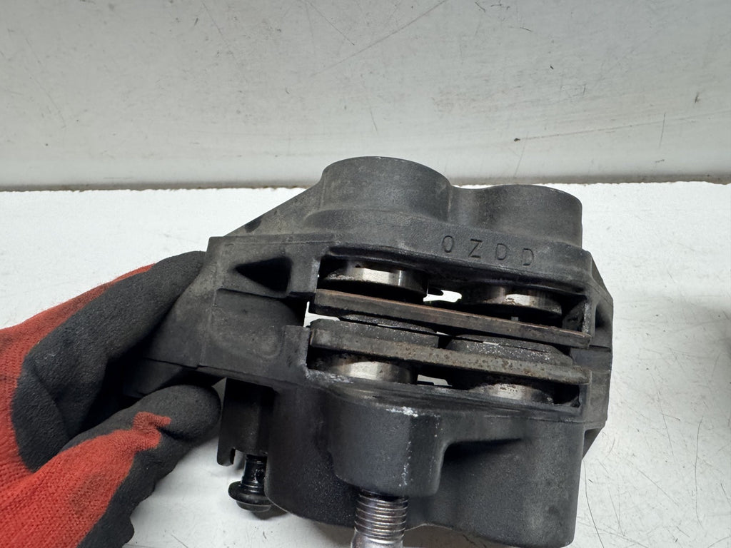 2011 Yamaha Super Tenere XT 1200 Z Front Brake Calipers