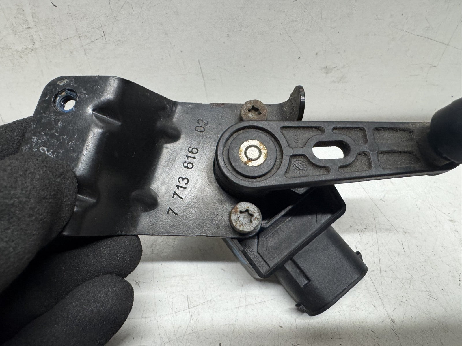 BMW K1600 GT 2012 OEM Rear Suspension Level Sensor