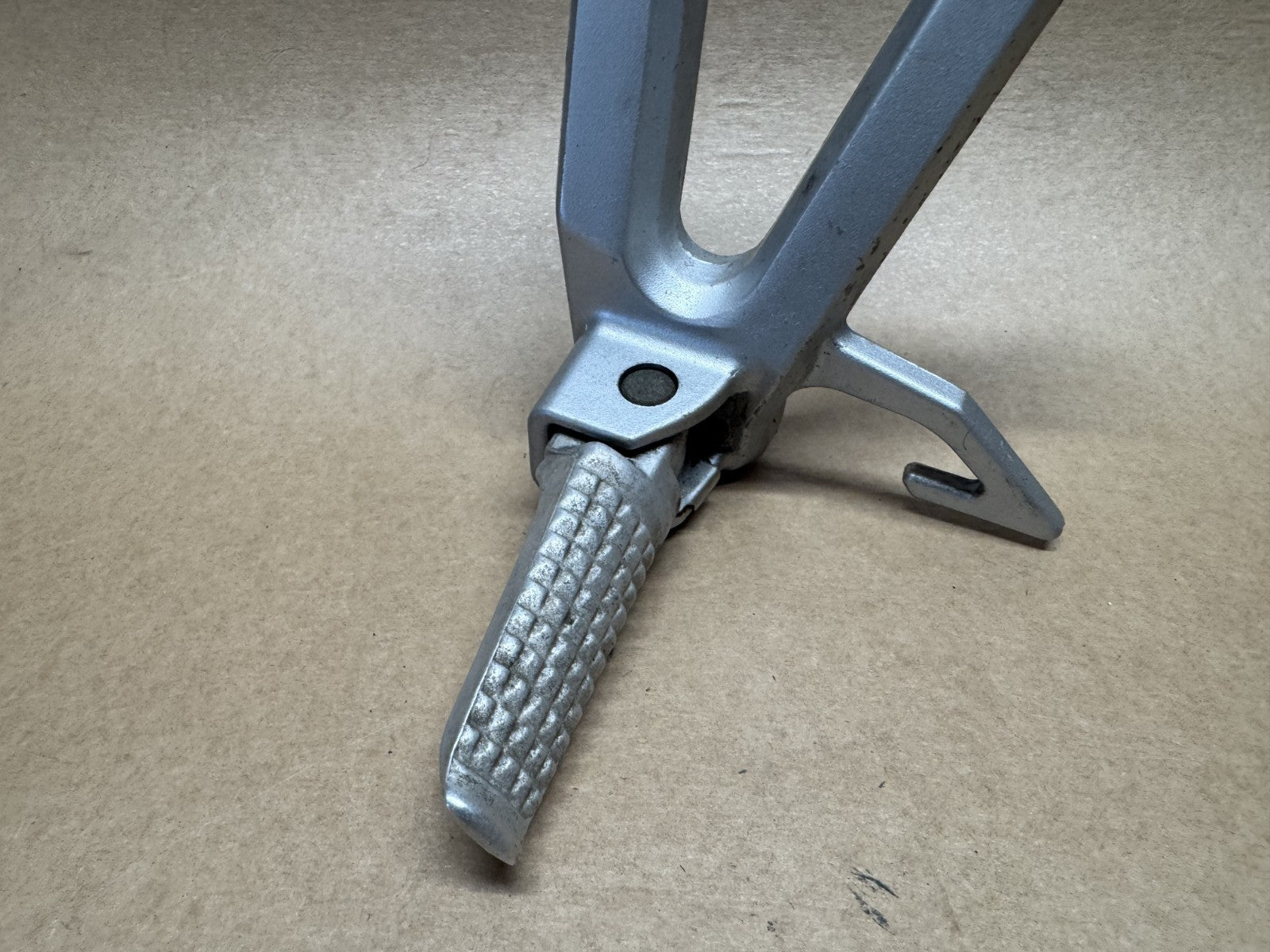Suzuki SV650 Gen 2 2003 - 2009 Rear Left Pillion Foot Peg