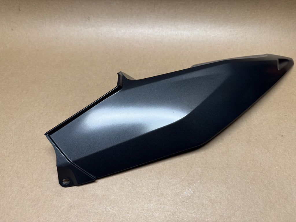 BMW K1600 GT 2011 OEM Left Tank Panel Fairing