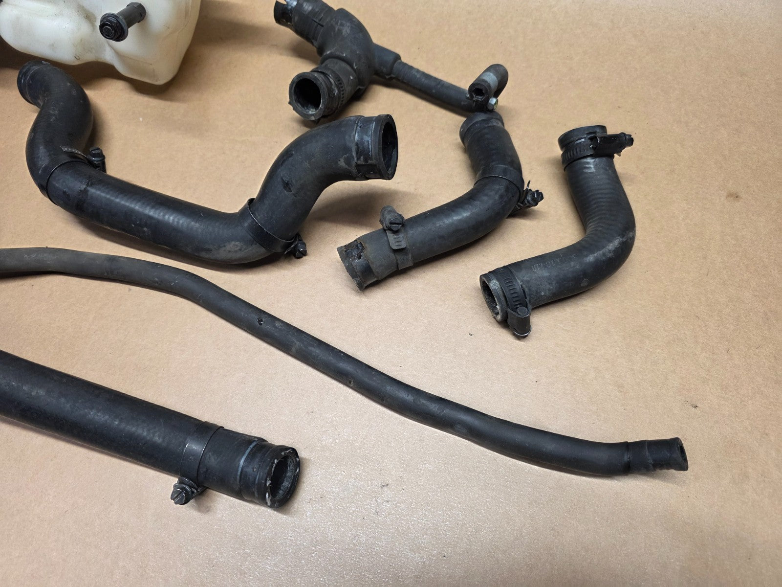 Ducati Monster 821 2014 (2014 - 2016) OEM Water Coolant Hose Set + Bottle