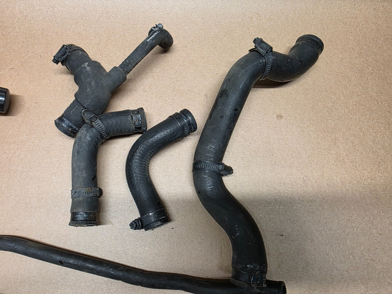 Ducati Monster 821 2014 (2014 - 2016) OEM Water Coolant Hose Set + Bottle