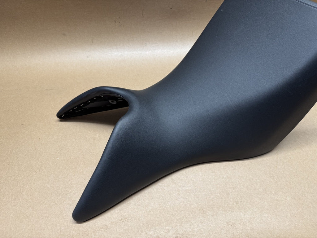 Triumph Tiger 800 XC Front Rider Seat Saddle