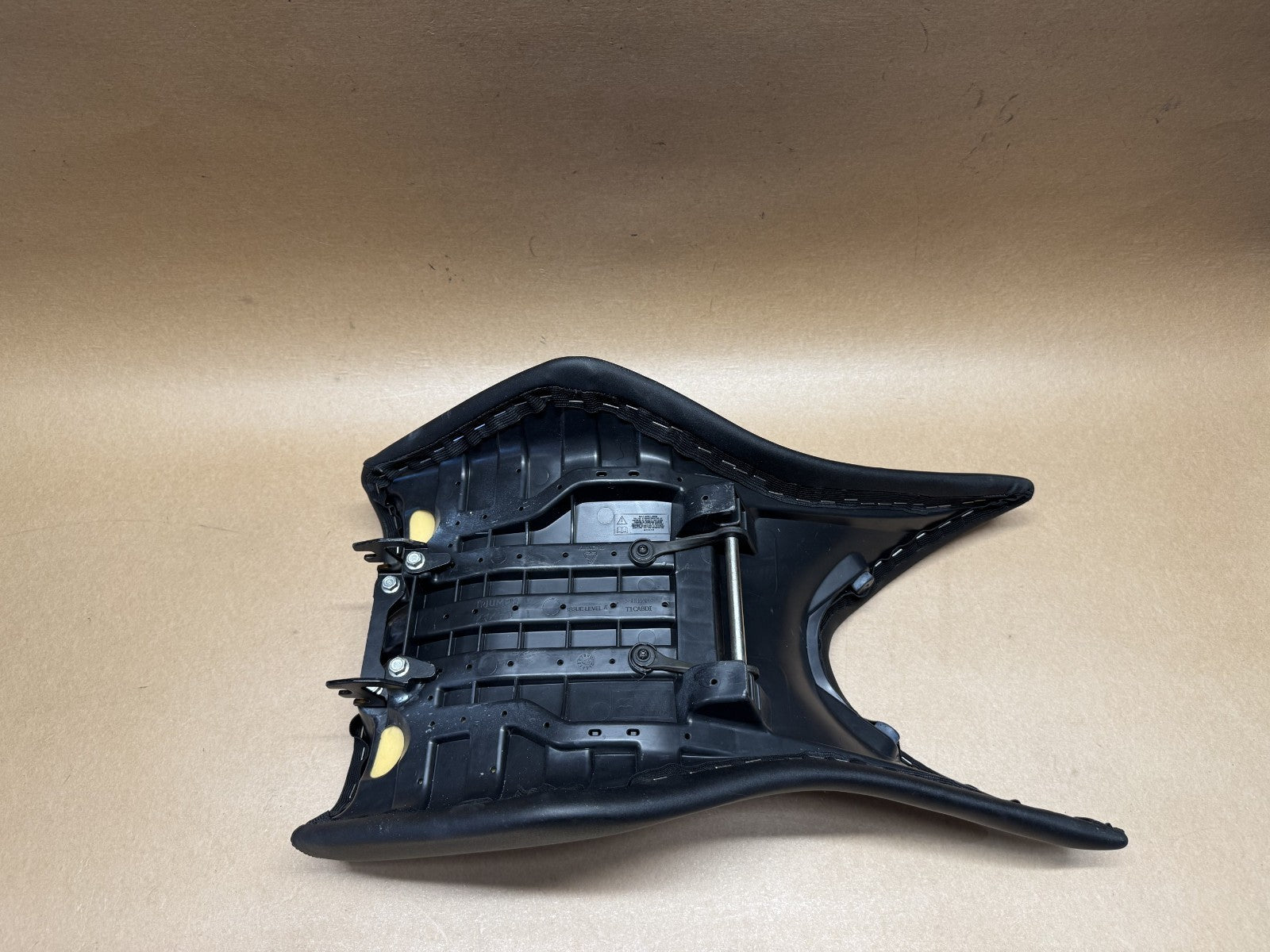 Triumph Tiger 800 XC Front Rider Seat Saddle