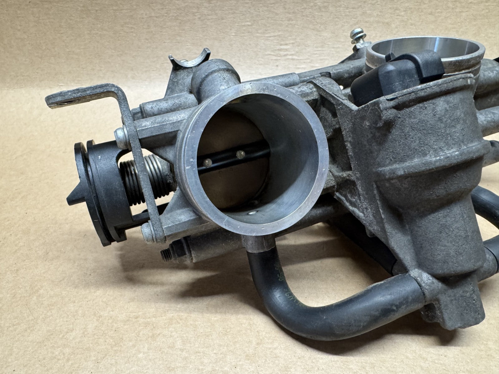 Ducati Hypermotard 1100 S 2007 - 2010 Throttle Bodies