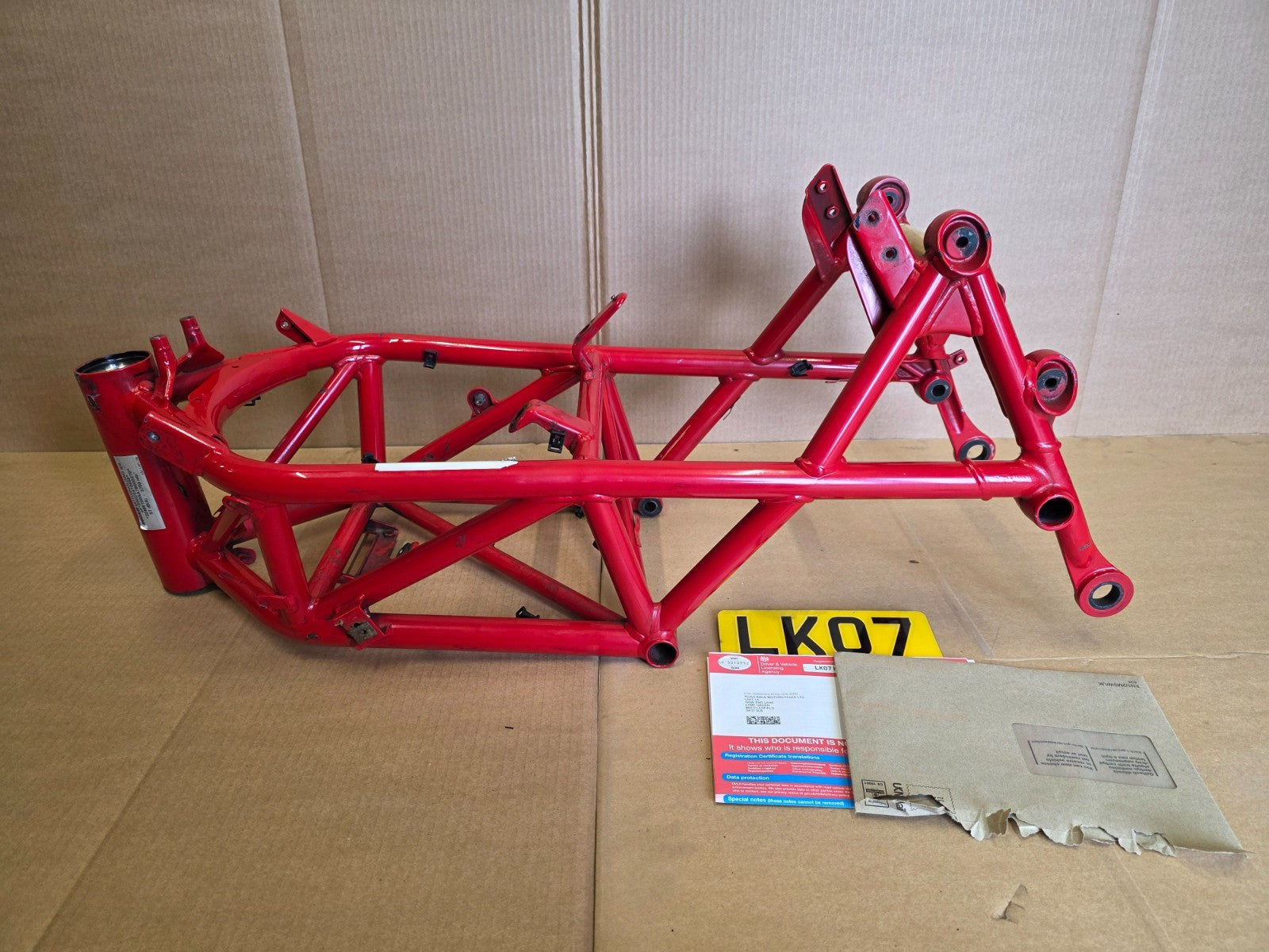 Ducati Hypermotard 1100 S 2007 - 2010 Main Frame Chassis + V5