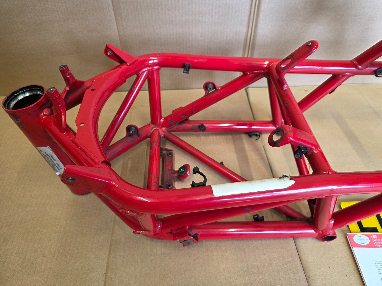 Ducati Hypermotard 1100 S 2007 - 2010 Main Frame Chassis + V5