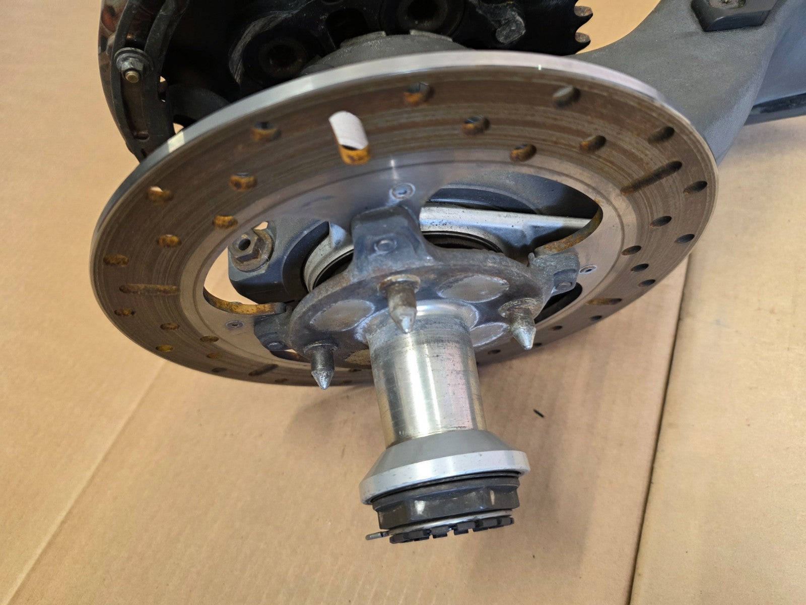 Ducati Hypermotard 1100 S 2007 - 2010 Complete Swing Arm