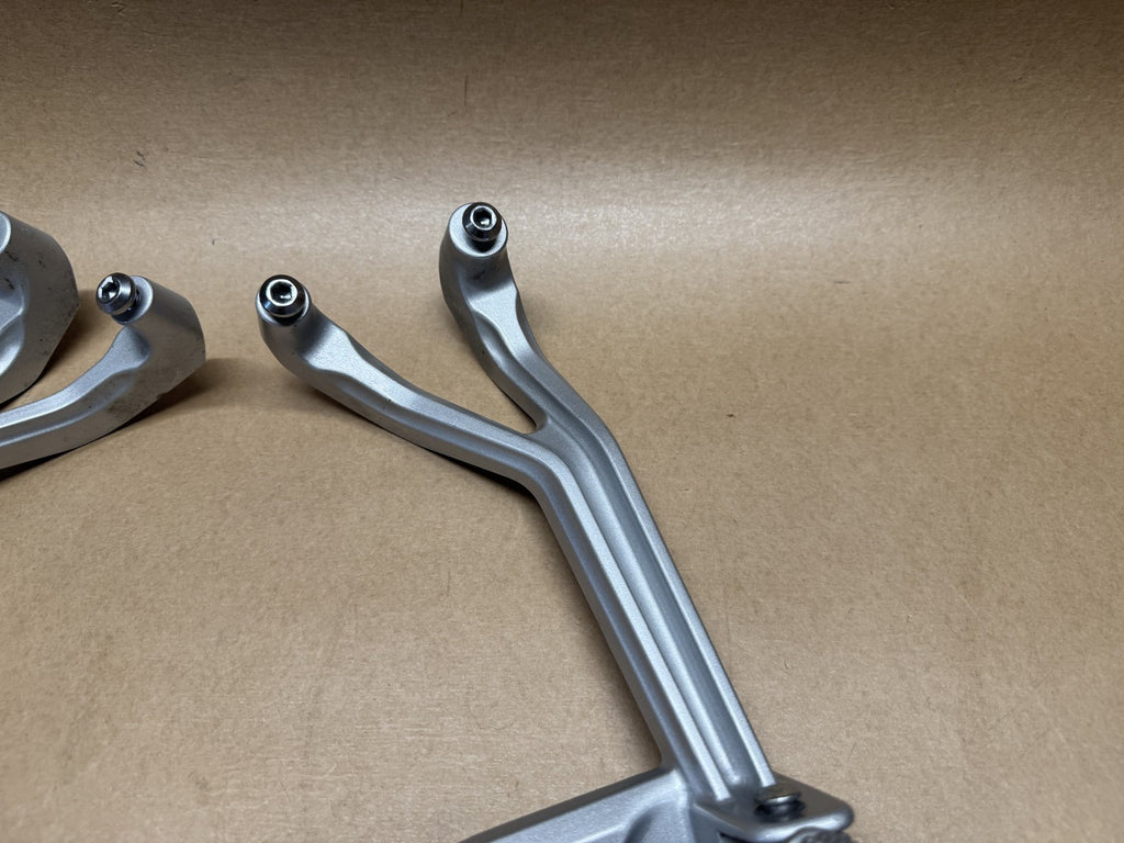 Yamaha YZF R125 2019 - 2022 Rear Left & Right Foot Peg Foot rest