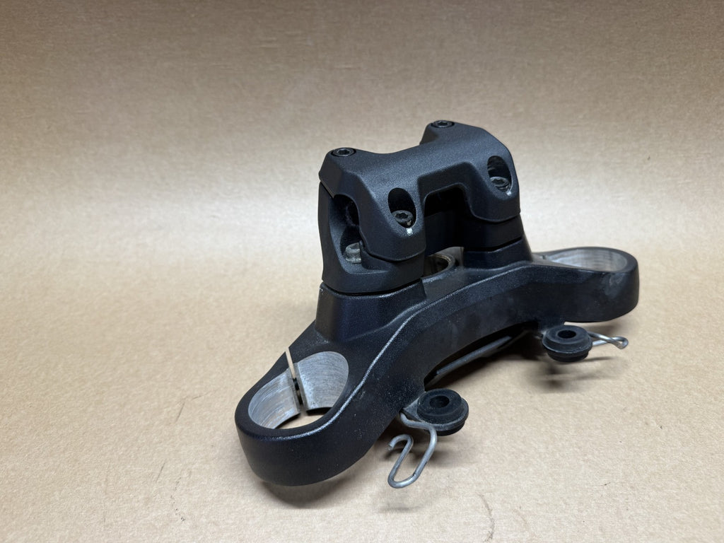 Ducati Monster 821 2014 (2014 - 2016) OEM Top Yoke