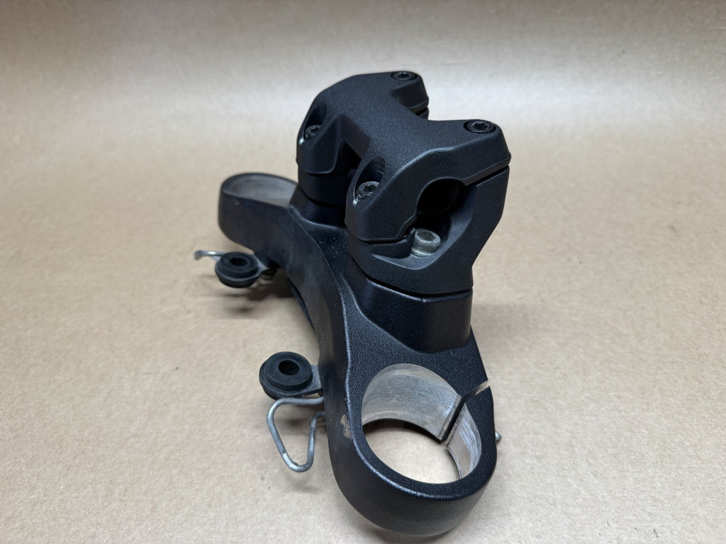 Ducati Monster 821 2014 (2014 - 2016) OEM Top Yoke