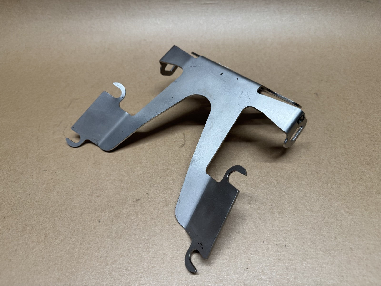 Ducati Monster 821 2014 (2014 - 2016) Aftermarket Tail Tidy Number Plate Holder