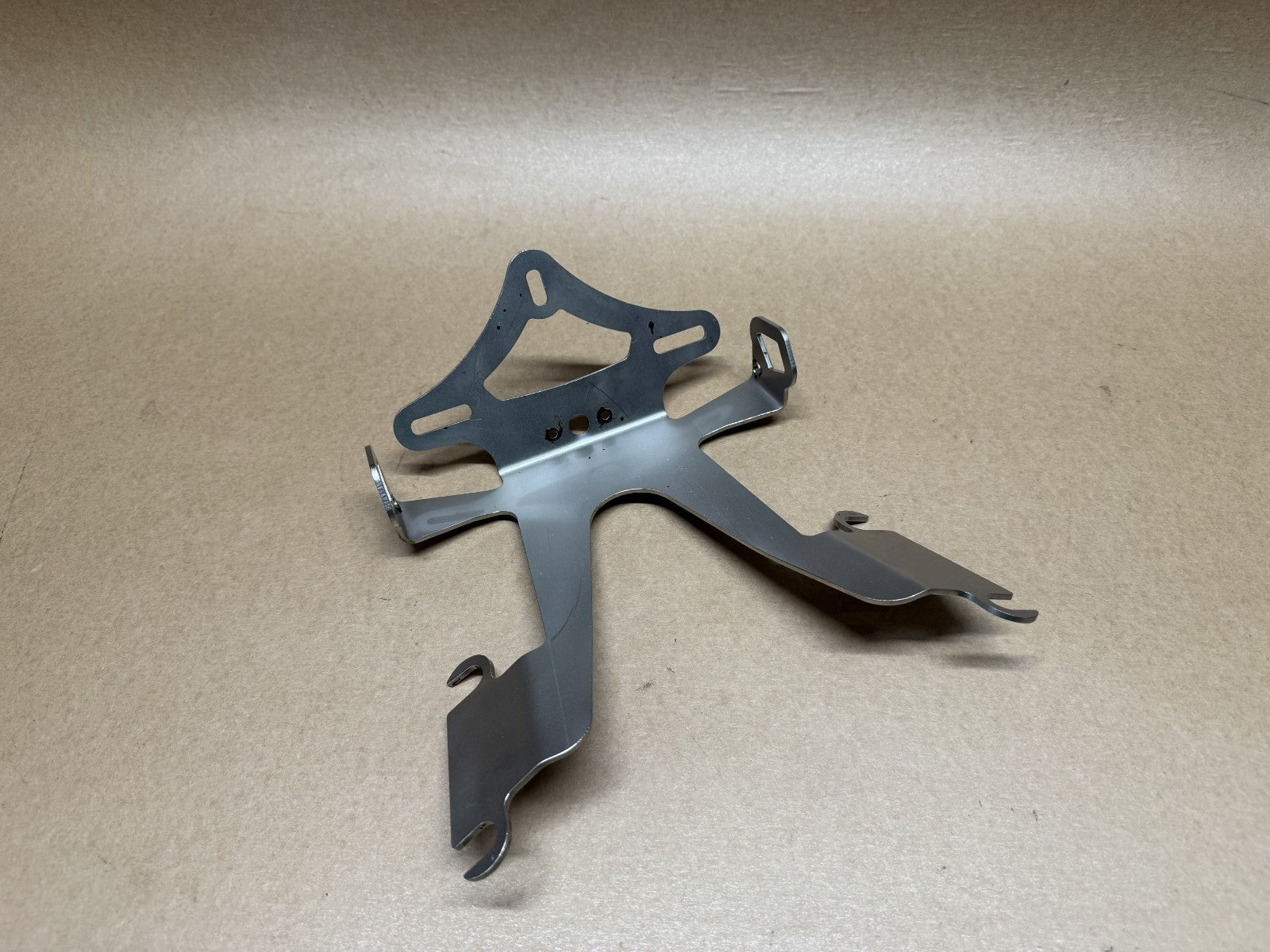 Ducati Monster 821 2014 (2014 - 2016) Aftermarket Tail Tidy Number Plate Holder