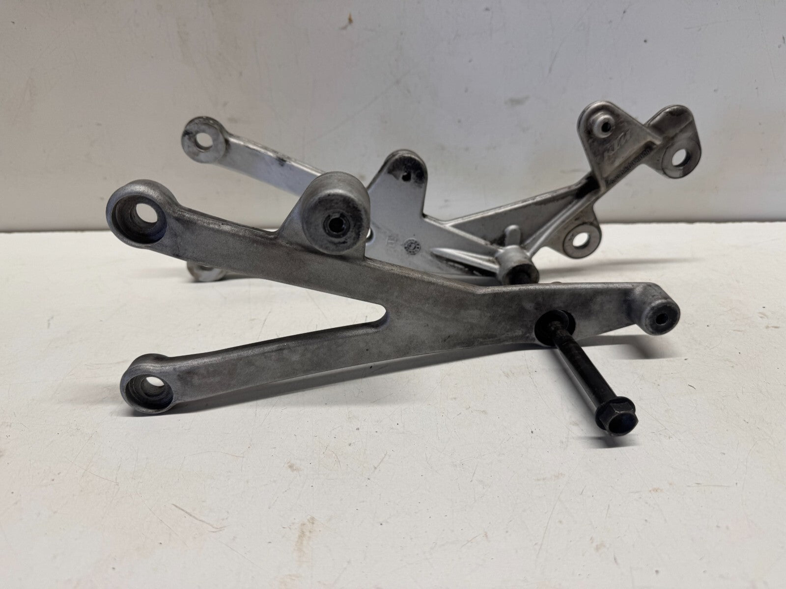 Engine Support Brackets Mounts KTM 990 Superduke 2008 (2006 - 2012)
