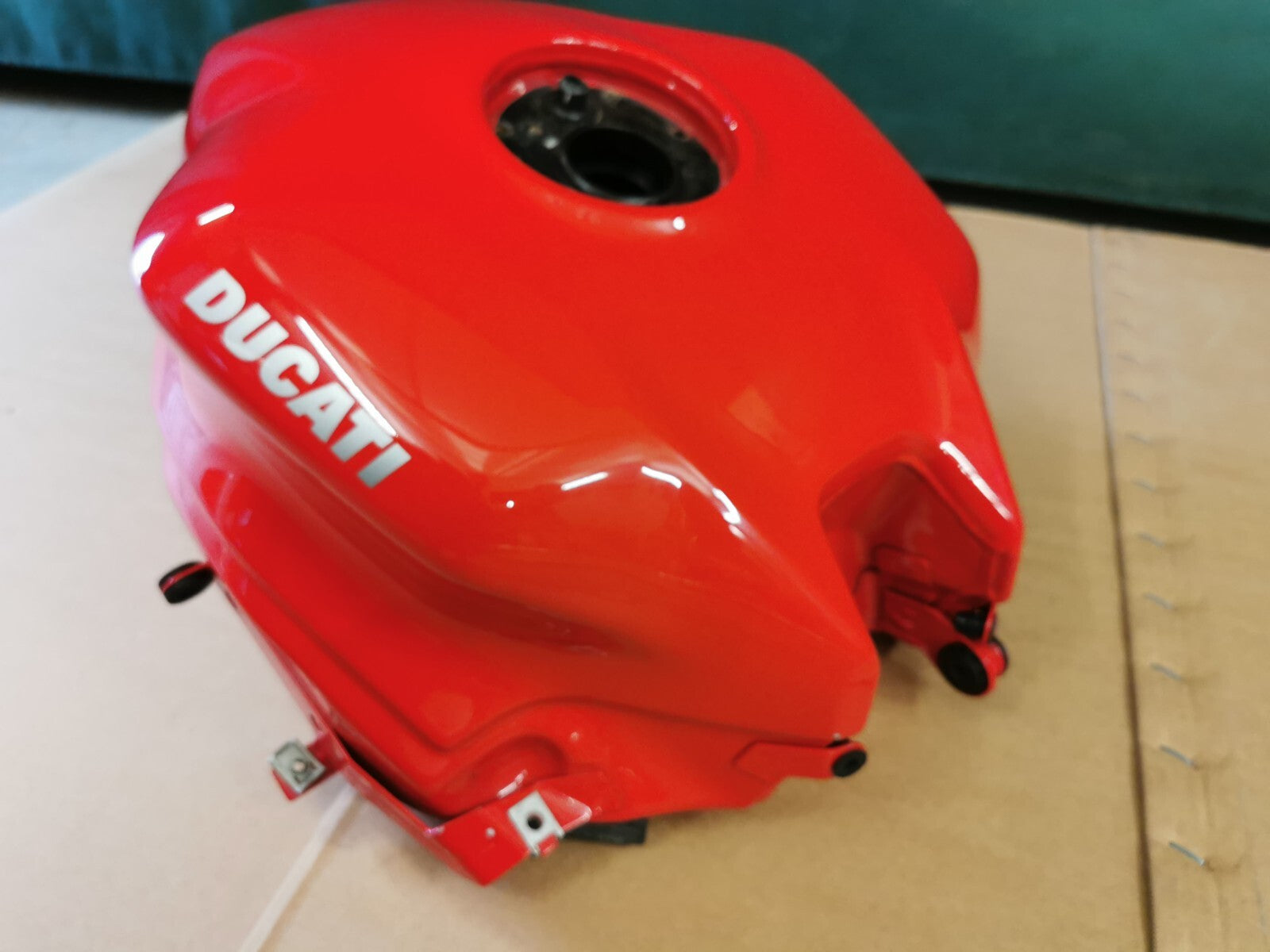 OEM Fuel Tank in Red Ducati Supersport 939 2018 (2017 - 2021)