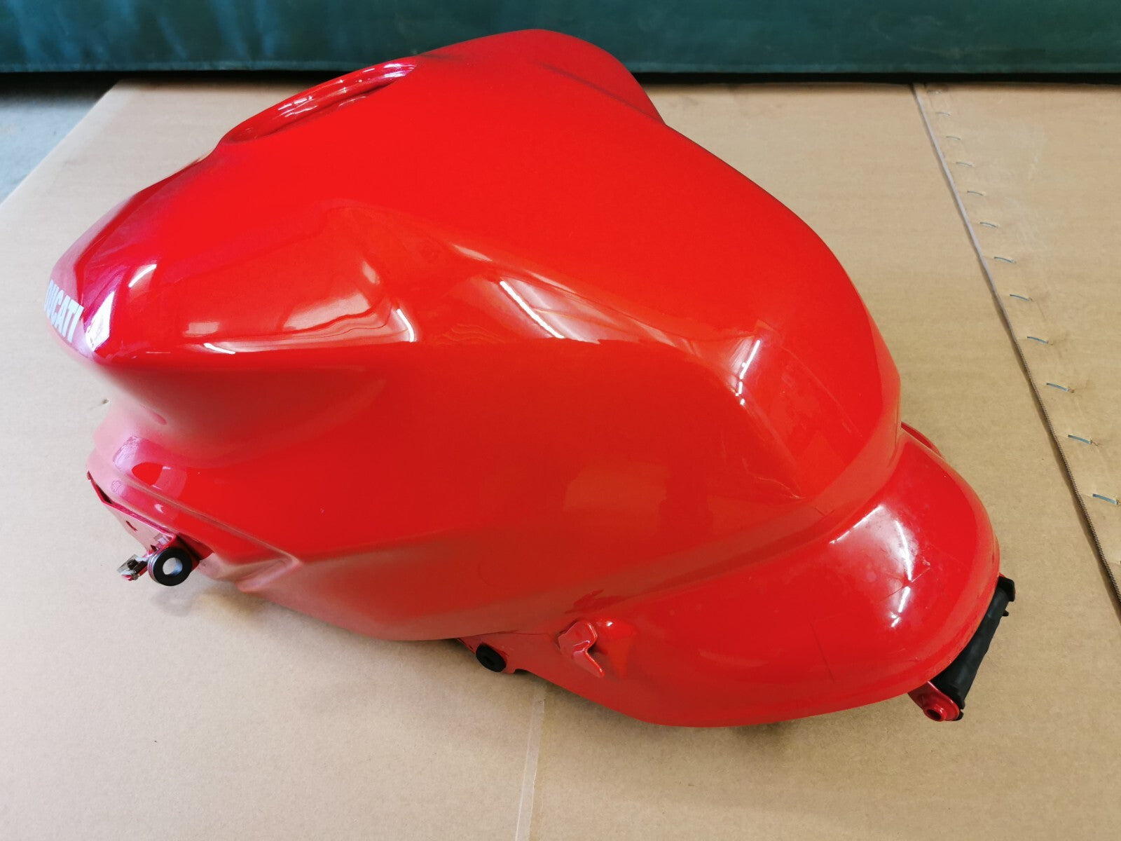 OEM Fuel Tank in Red Ducati Supersport 939 2018 (2017 - 2021)