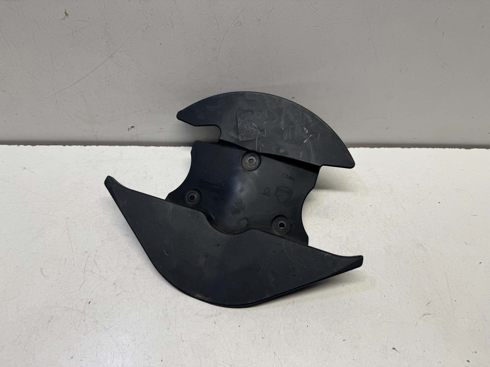 Bottom Yoke Cover Ducati Multistrada 1200 S 2013
