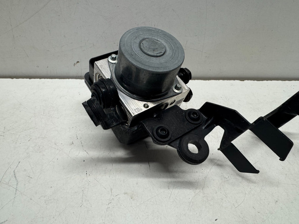 ABS Pump Unit Ducati Supersport 939 2018 (2017 - 2021)