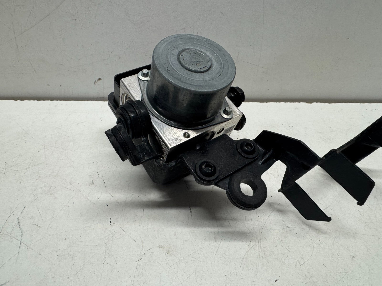 ABS Pump Unit Ducati Supersport 939 2018 (2017 - 2021)