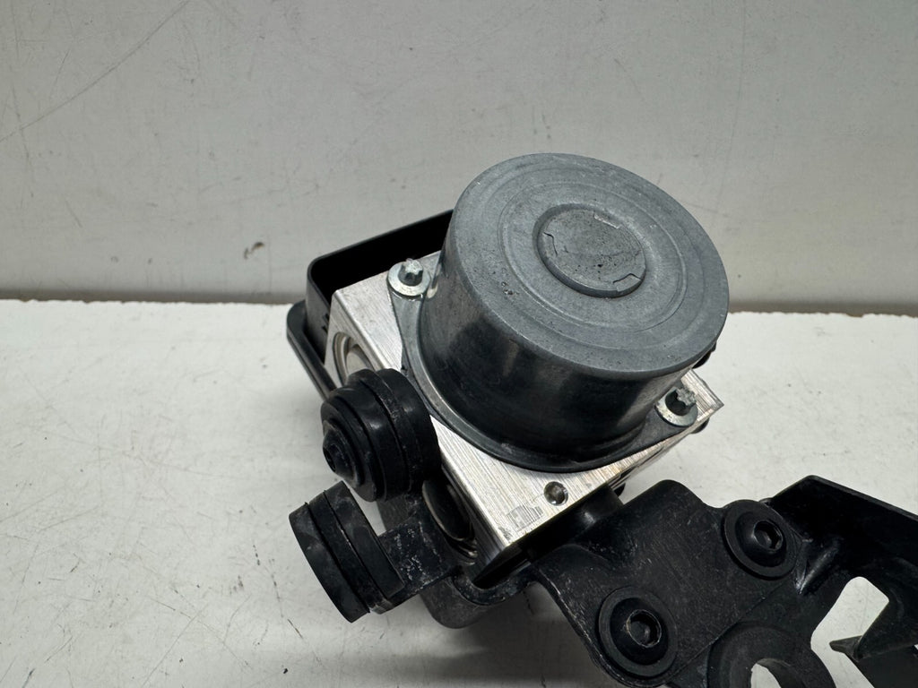 ABS Pump Unit Ducati Supersport 939 2018 (2017 - 2021)