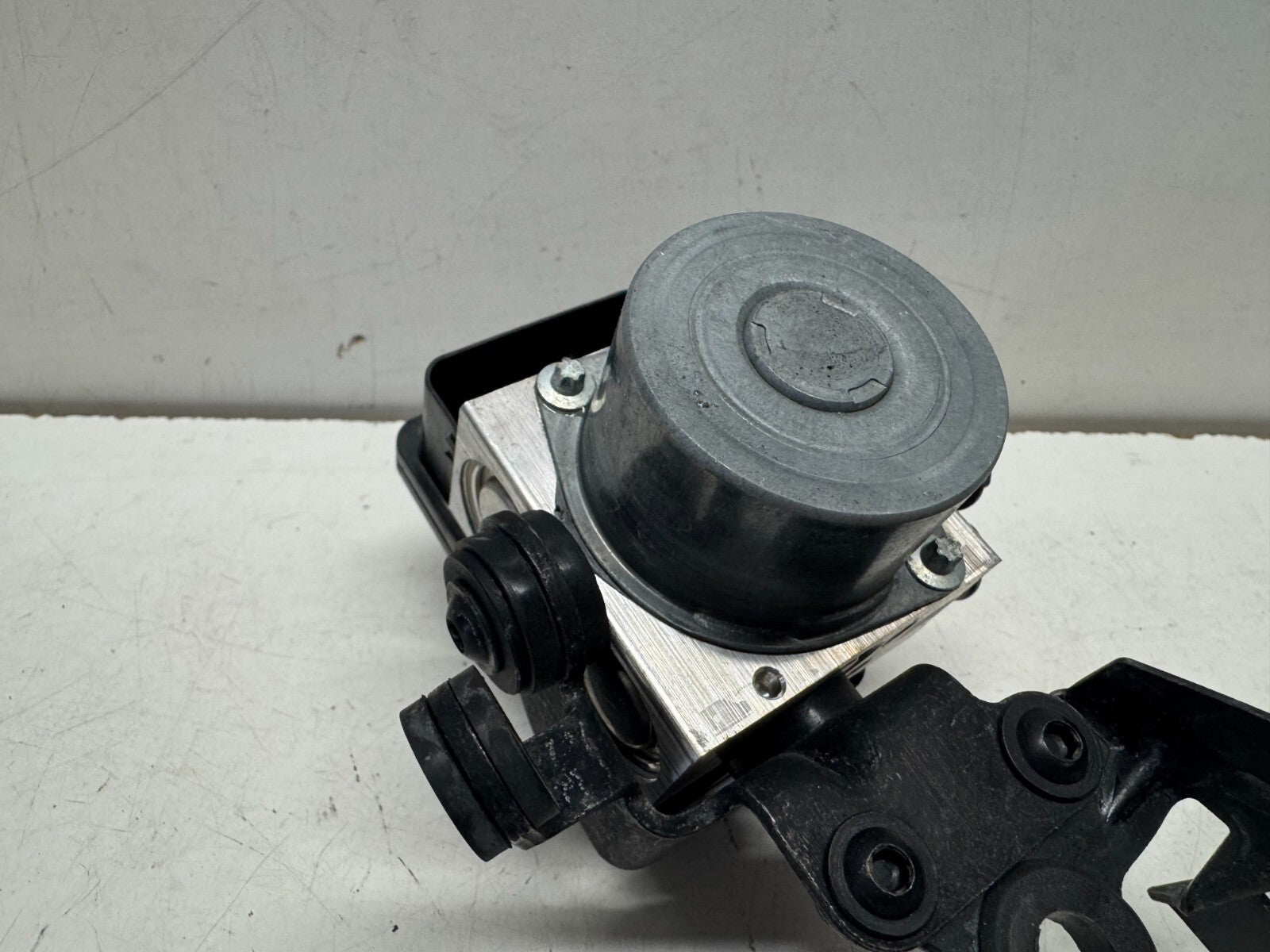 ABS Pump Unit Ducati Supersport 939 2018 (2017 - 2021)