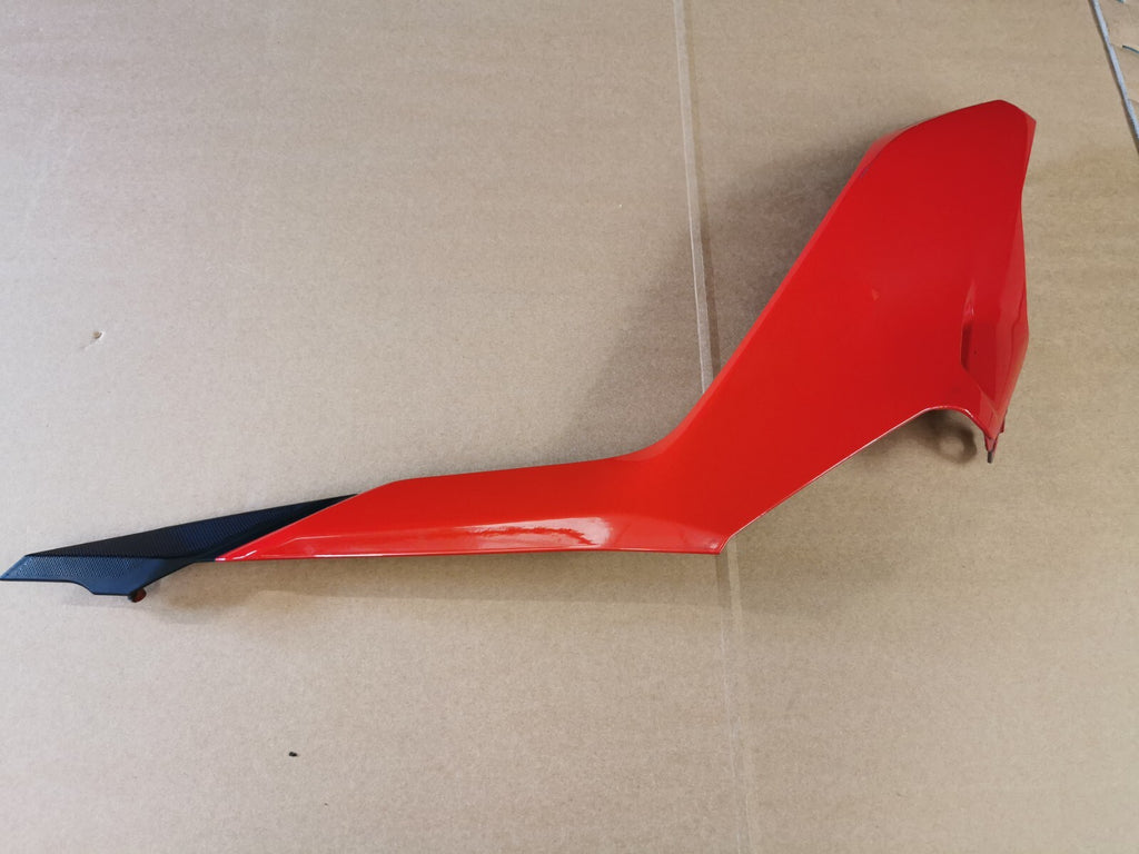 Left Rear Seat Fairing Panel in Red Ducati Supersport 939 2018 (2017 - 2021)