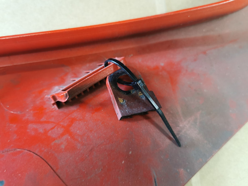Left Rear Seat Fairing Panel in Red Ducati Supersport 939 2018 (2017 - 2021)