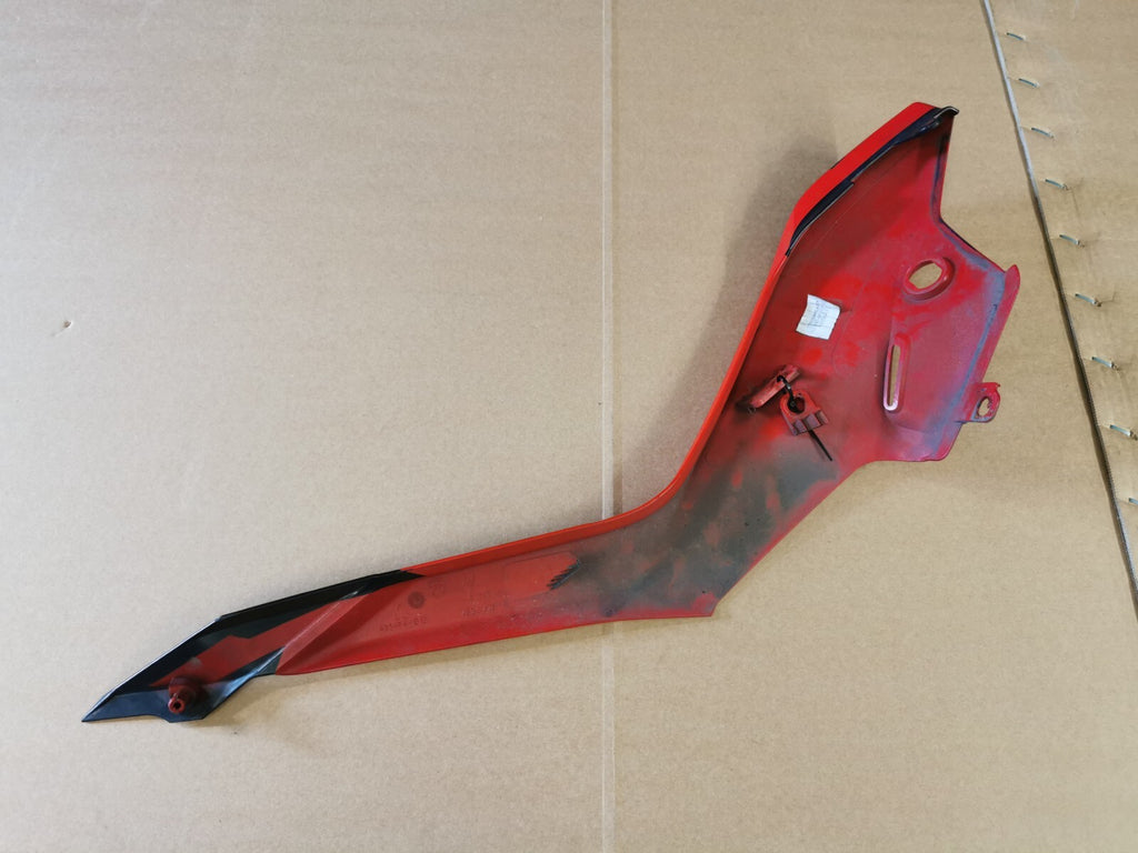 Right Rear Seat Fairing Panel in Red Ducati Supersport 939 2018 (2017 - 2021)