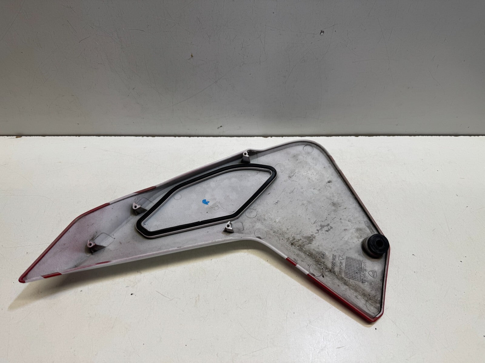 Right Side Fairing Panel Cover Ducati Multistrada 1200 S 2013
