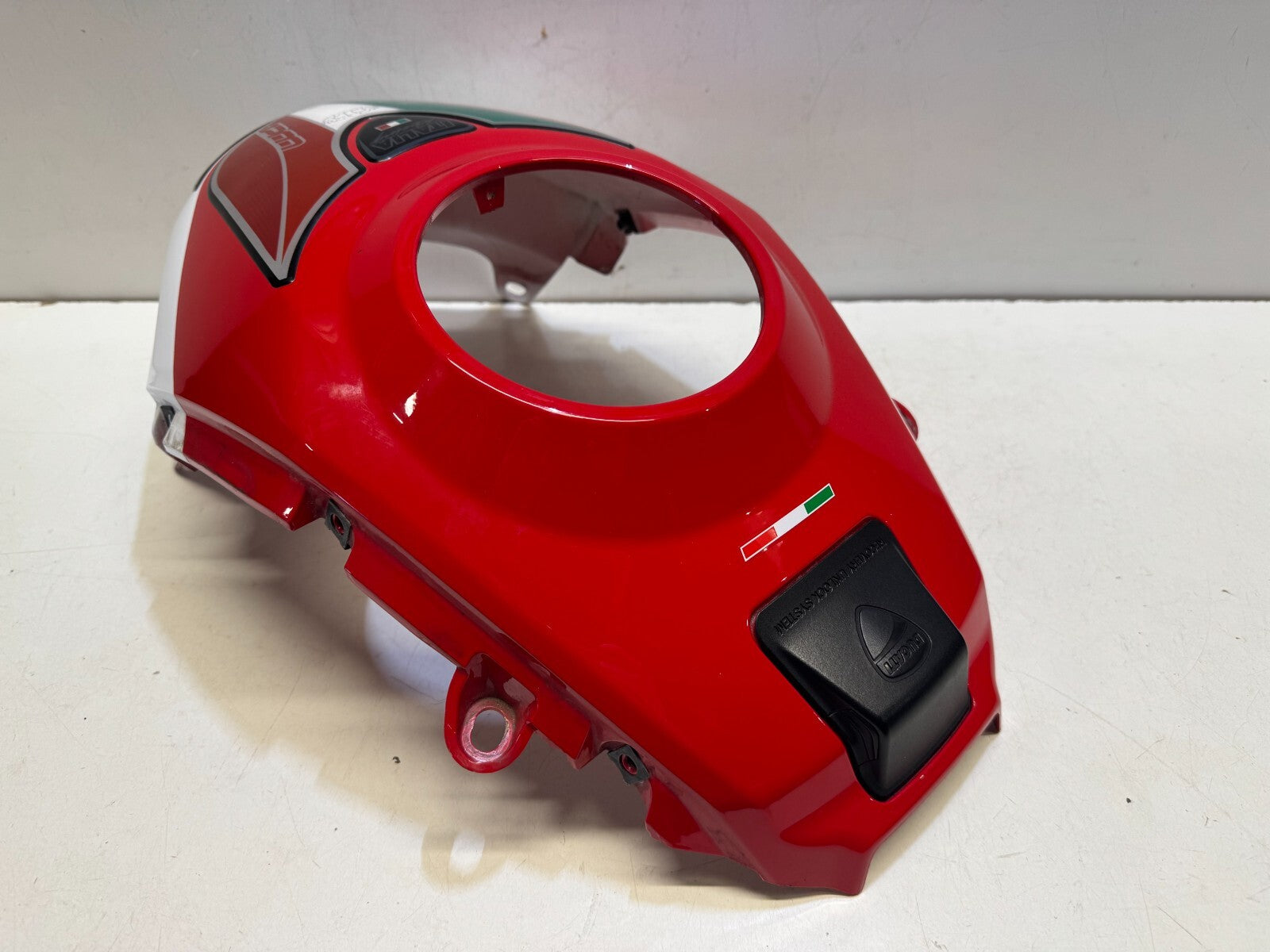 Central Tank Cover Panel Ducati Multistrada 1200 S 2013