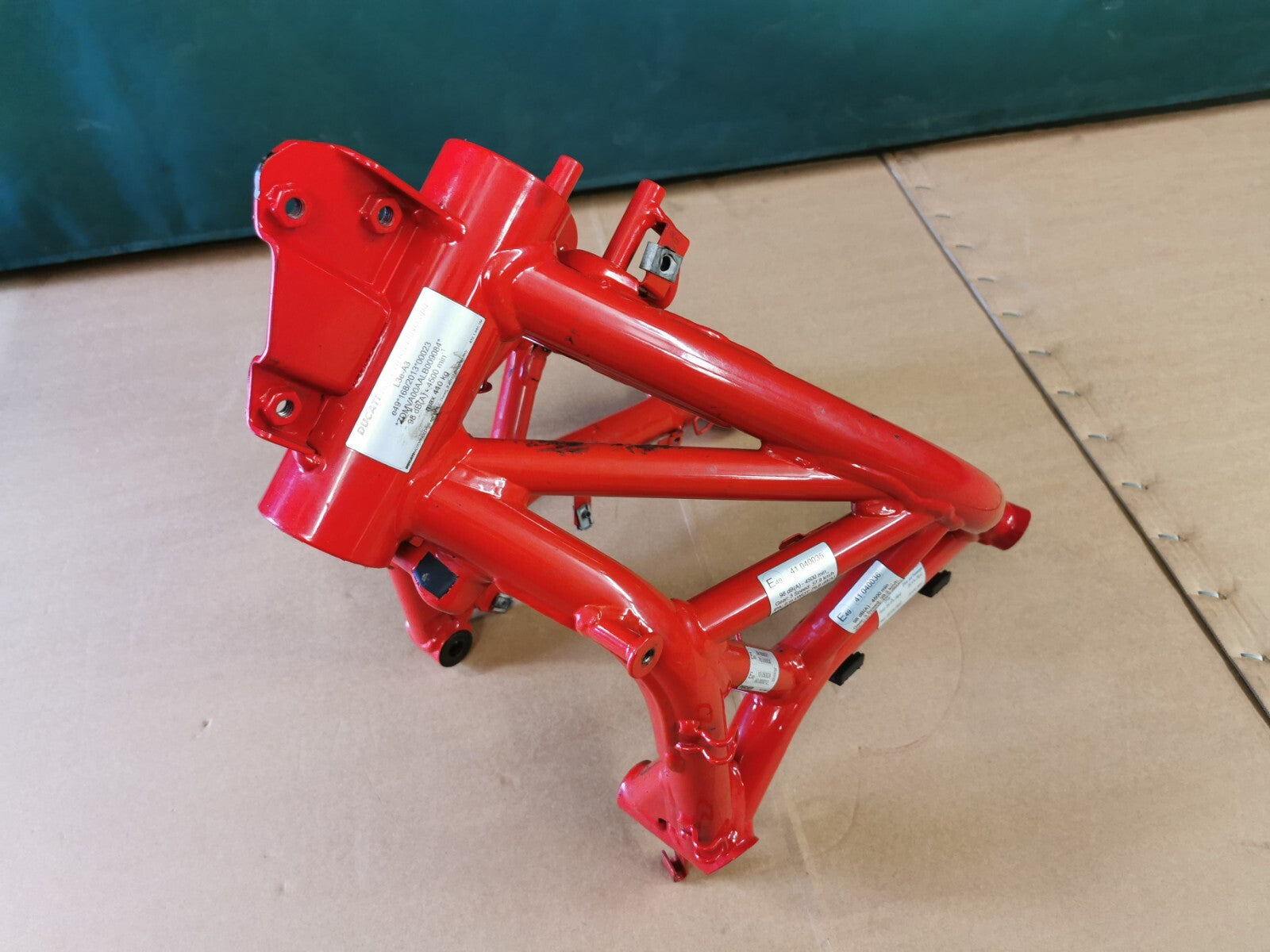 Main Frame Chasis in Red Ducati Supersport 939 2018 (2017 - 2021)