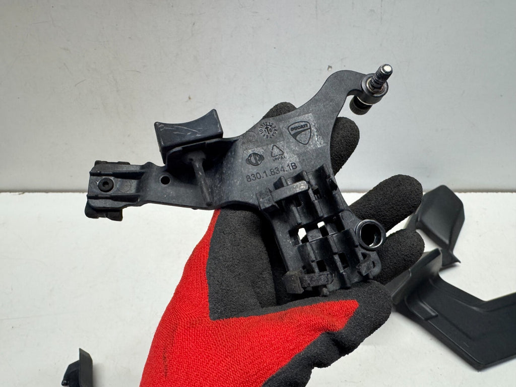 Fairing Infill Bracket Ducati Supersport 939 2018 (2017 - 2021)