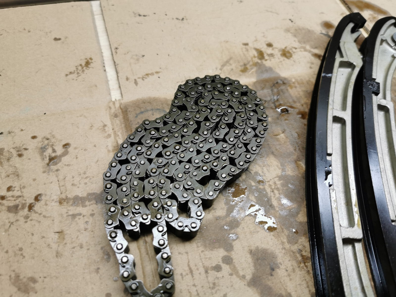 Timing Chains + Slider Guides Honda XL 1000 V Varadero 2000 (1999 - 2003)