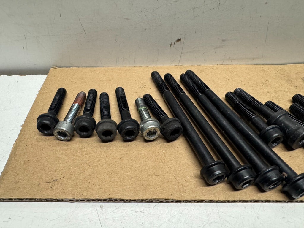Side Panels Covers Bolts Screws Ducati Supersport 939 2018 (2017 - 2021)
