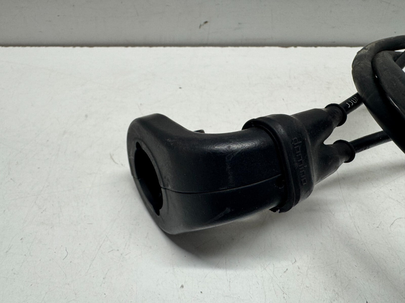 Throttle Housing Clamp & Cables  Ducati Multistrada 1200 S 2013