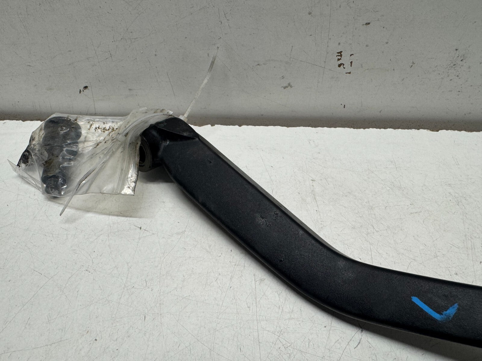 Rear Left Foot Peg Footrest Ducati 1200 Diavel 2011 (2011 - 2014)