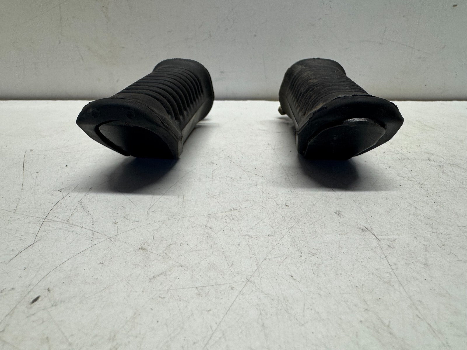 Rear Right & Left Foot Pegs Suzuki Address 110 UK110 2021