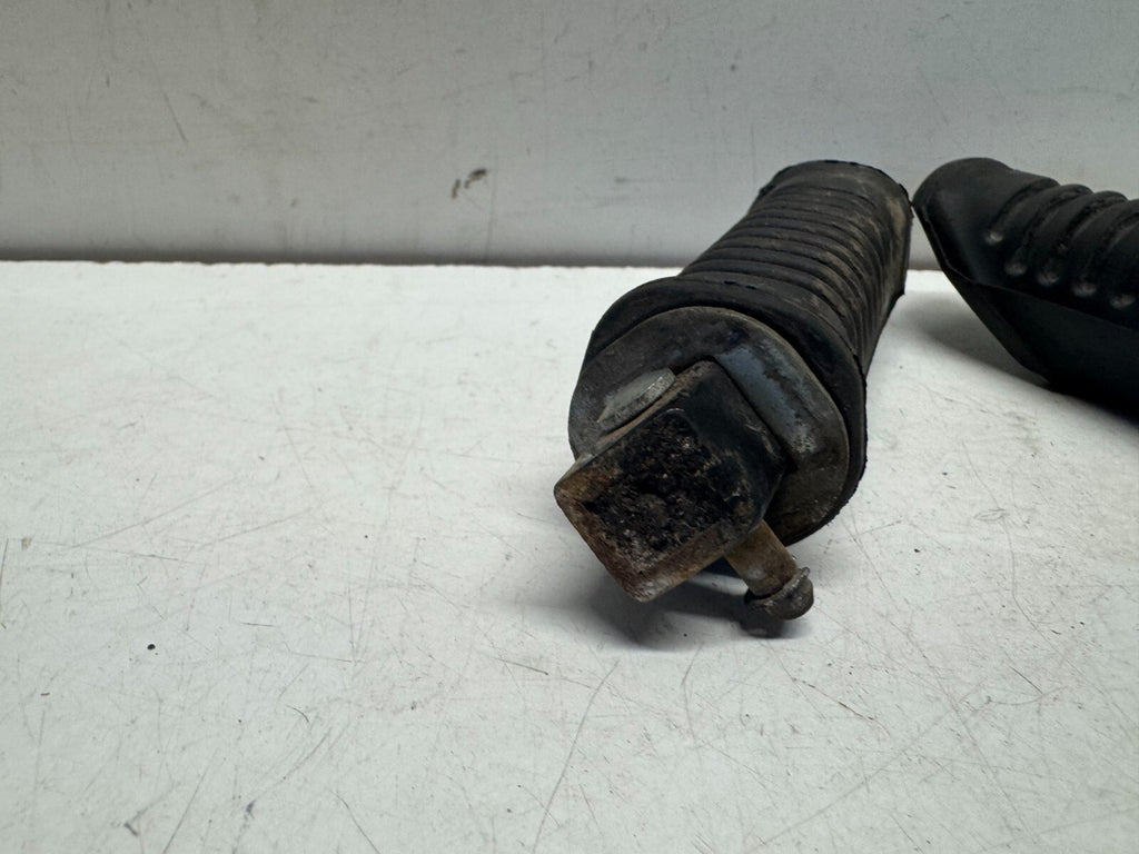 Rear Right & Left Foot Pegs Suzuki Address 110 UK110 2021